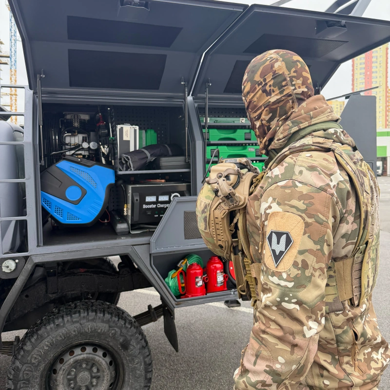 Фото до проекту Дві мобільні ремонтні майстерні Locker для Сили спеціальних операцій Збройних сил України 4