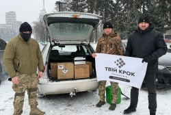 Ще більше фото Передали зарядні станції для 530-го окремого батальйону
