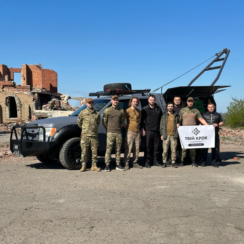 Фото до проекту Майстерня для ремонту озброєння на базі фургону та майстерня Locker для 3 ОШБр 2