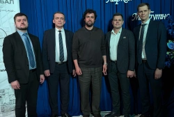 Ще більше фото Студентський благодійний бал разом з Національним юридичним університетом ім. Ярослава Мудрого