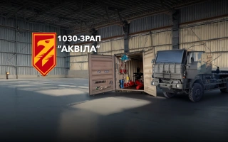 Дивитись фото Комплекс майстерень Locker та Big-Locker з вантажівкою для 1030-го зенітного ракетно-артилерійського полку «Аквіла»