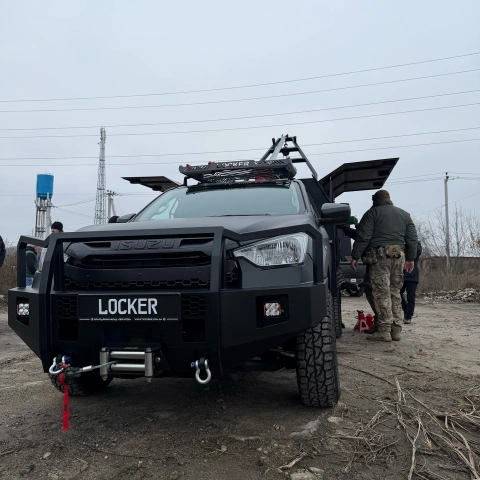 Ще більше фото Мобільна ремонтна майстерня Locker для 3-го армійського корпусу