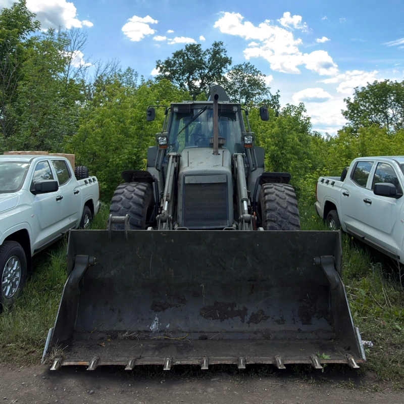 Фото до проекту Екскаватор JCB 4CX Super для Полку Безпілотних Систем Kraken 1654 3