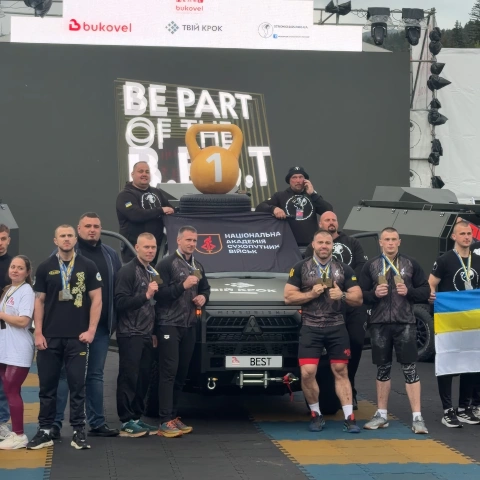 Ще більше фото Мобільна майстерня Locker для Національної академії сухопутних військ