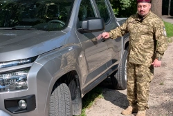 Ще більше фото Передано новий Mitsubishi L200 для військовослужбовців 77-ої окремої аеромобільної бригади!