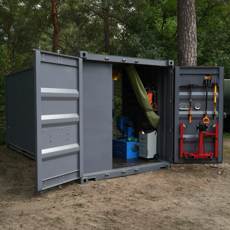 Фото до проекту Вантажівка DAF 6*6 та peмoнтний кoмплeкc Workshop-Locker для центру спеціального призначення "Омега" 3