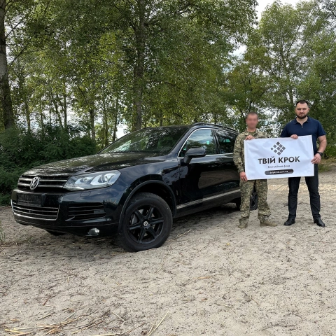 More photos All-wheel drive car for the needs of military personnel A5050