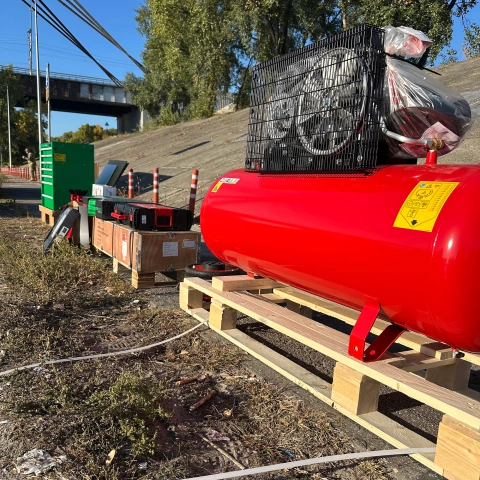 More photos Обладнання для ремонту для потреб 92-ої окремої штурмової бригади